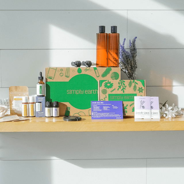 Simply Earth | DIY Natural Lotion Kit