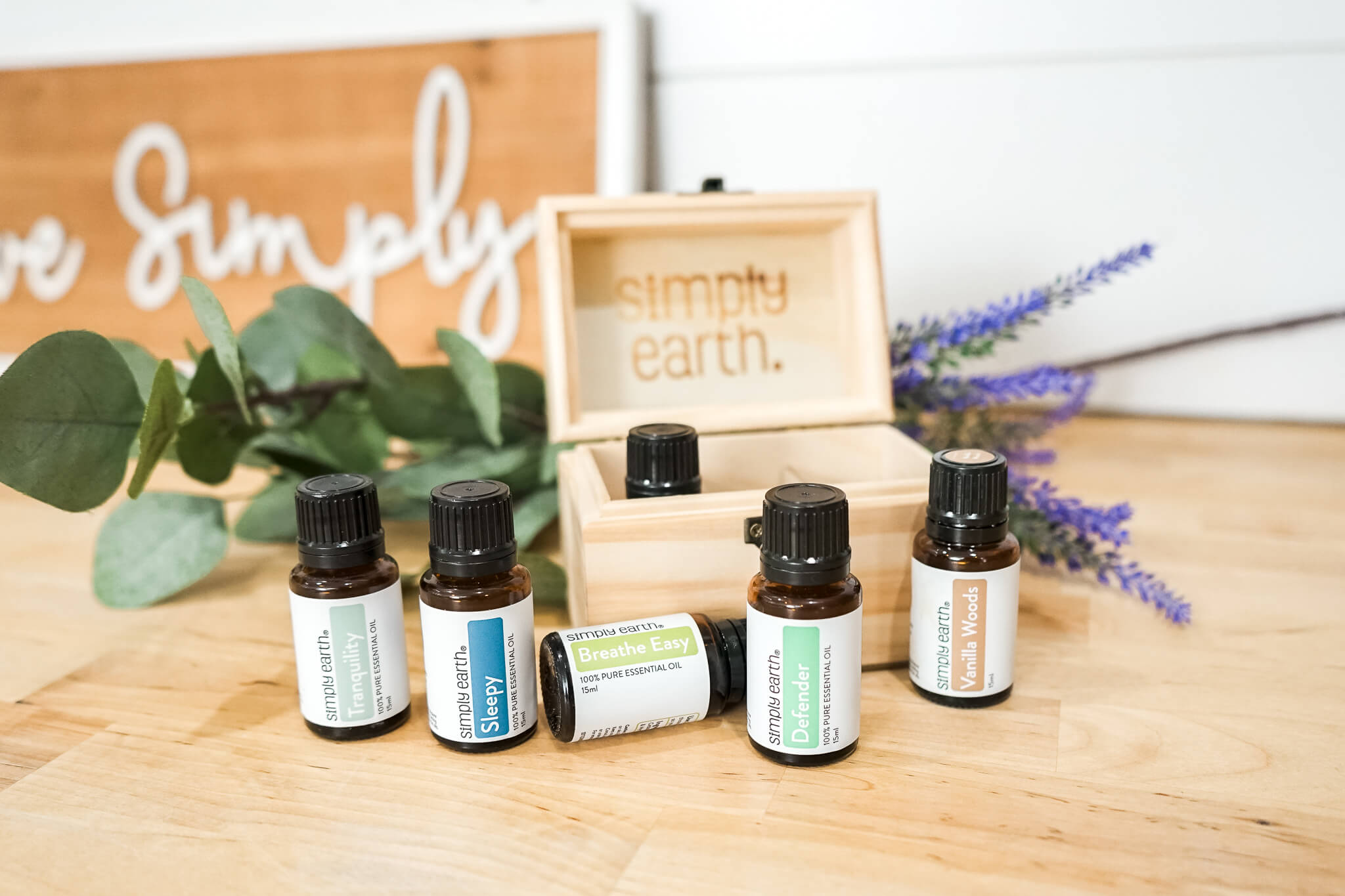 Simply Earth  Vanilla Woods Essential Oil Blend